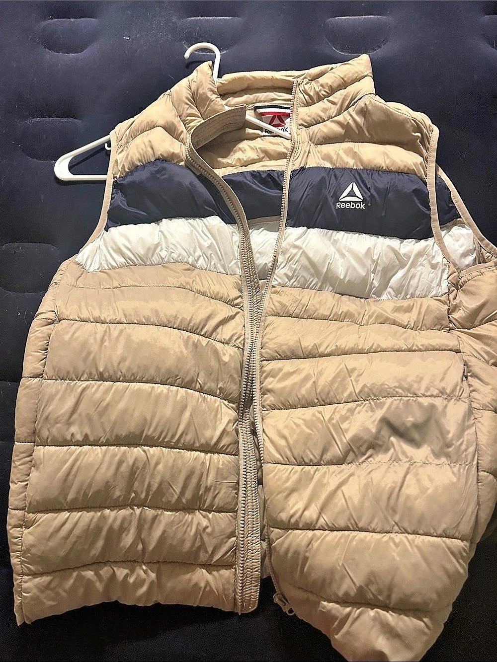 Reebok Men's Colorblock Puffer Vest Brown & White XL